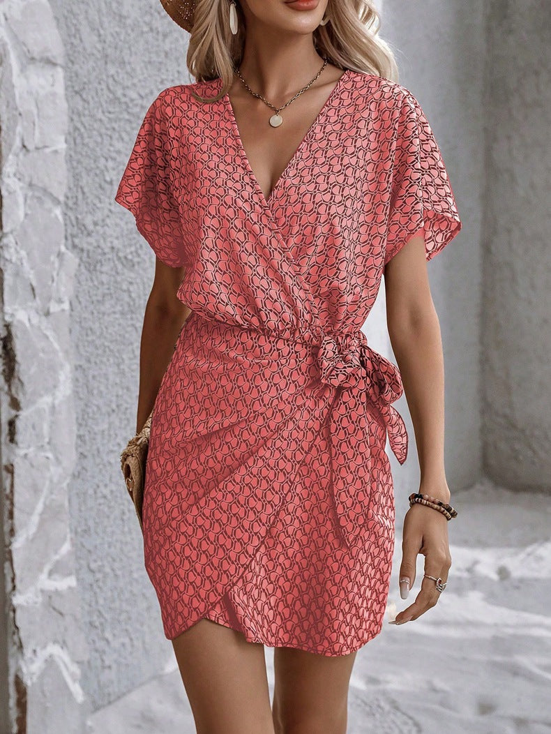 Damen Wickelkleid mit schmeichelndem Muster und Bindegürtel R&B