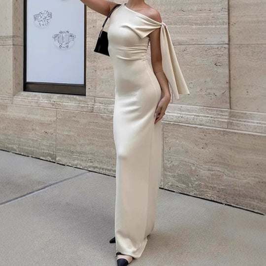 Damen Elegantes Maxikleid mit asymmetrischem Schulterdesign und tiefem V-Ausschnitt R&B