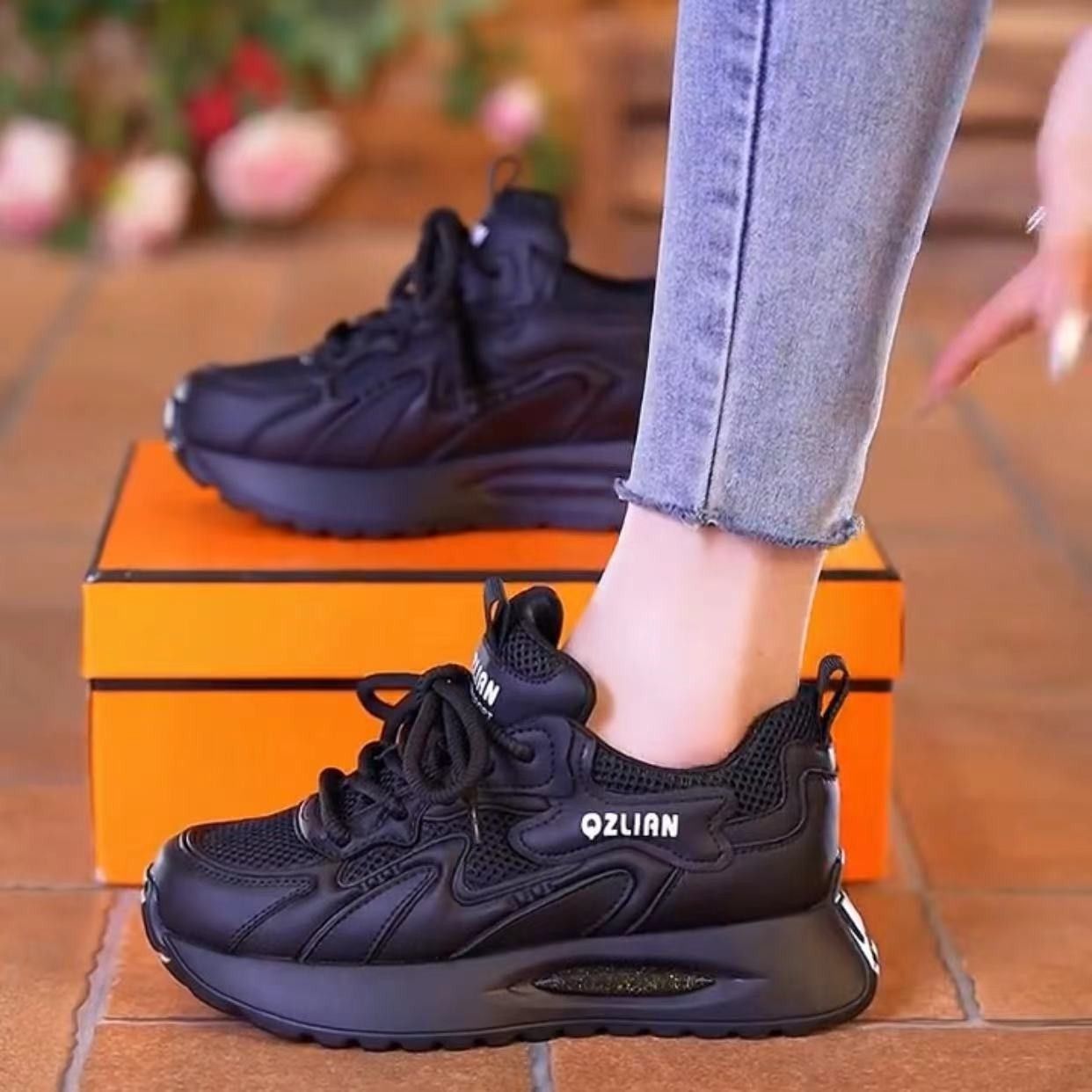 Damen Atmungsaktive und leichte Sneakers mit innovativer Dämpfung