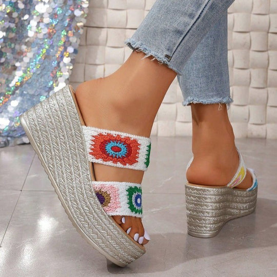 Damen Hochwertige Plateau-Sandalen mit buntem Stickdesign und komfortablem Fußbett R&B