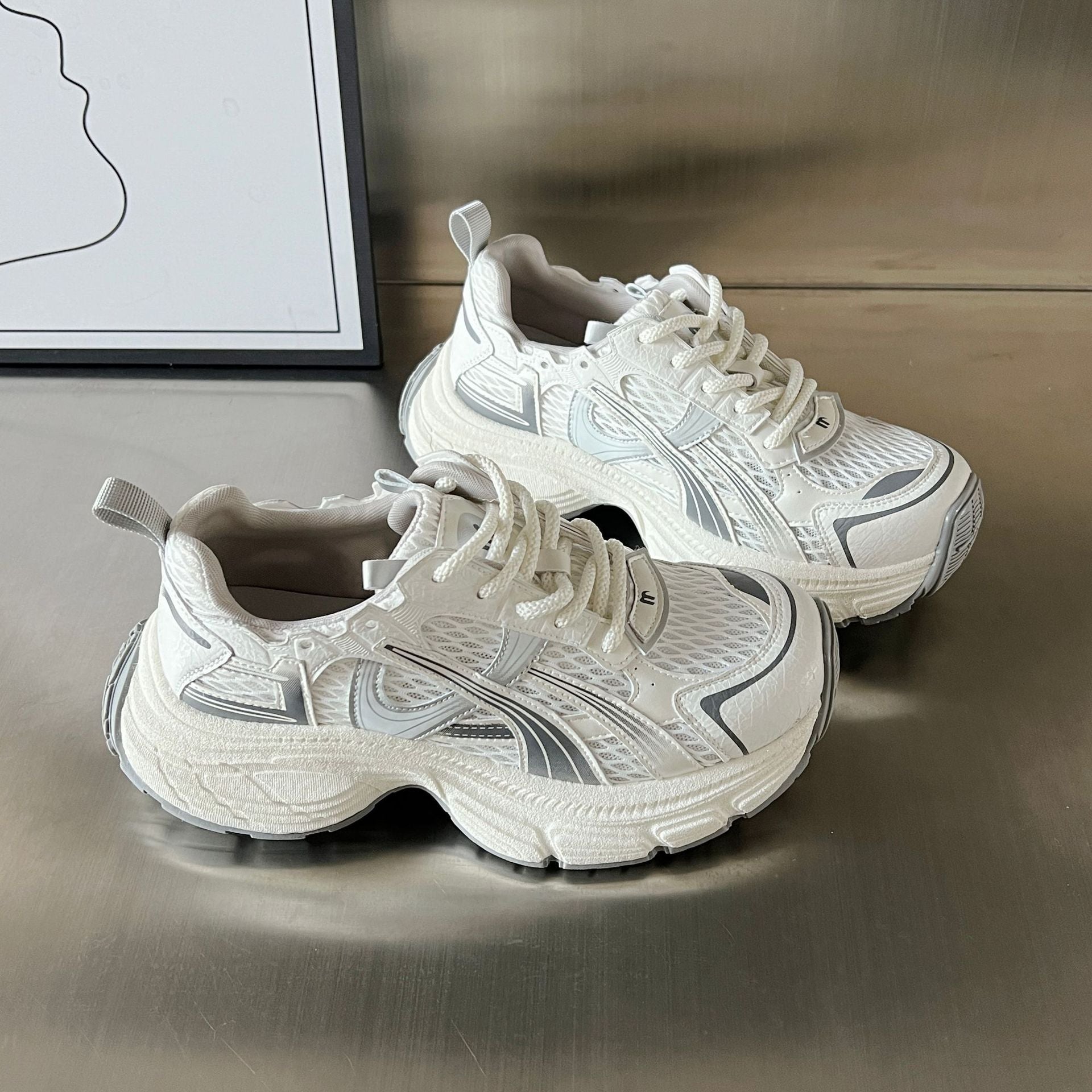 Damen Sportliche Chunky Sneakers mit atmungsaktiver Mesh-Oberfläche und stabiler Sohle R&B