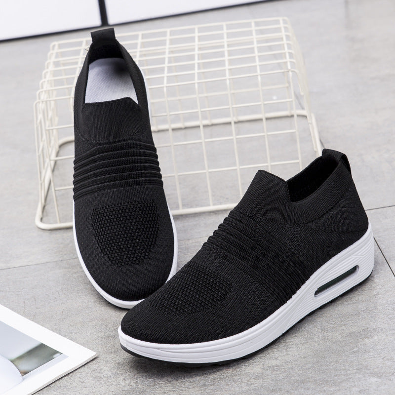 Damen Komfortable Slip-On Sneakers mit atmungsaktiver Strickoberfläche und dämpfender Sohle R&B