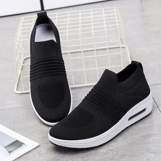 Damen Komfortable Slip-On Sneakers mit atmungsaktiver Strickoberfläche und dämpfender Sohle R&B