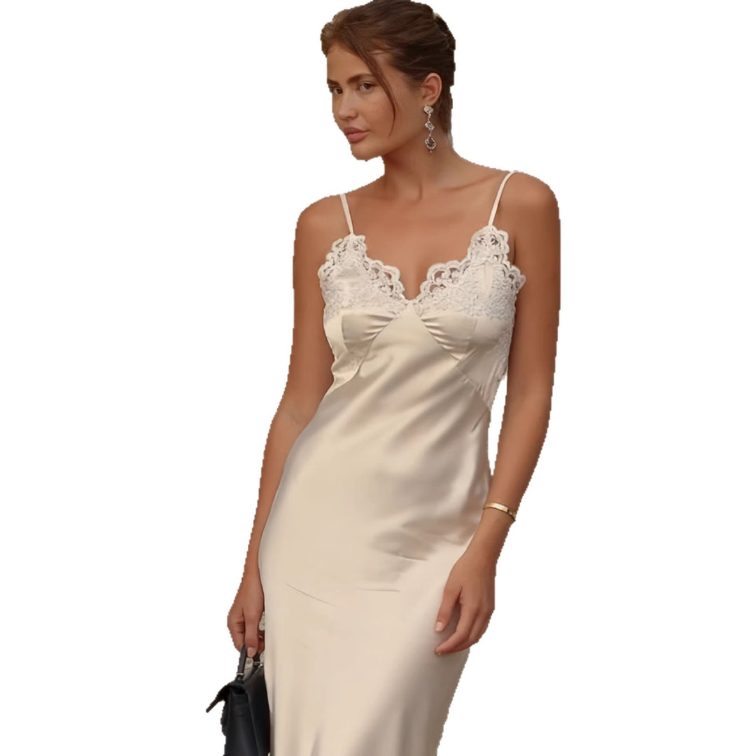 Damen elegantes Satin Maxikleid mit Spitzenbesatz und schmalem Trägerdesign R&B