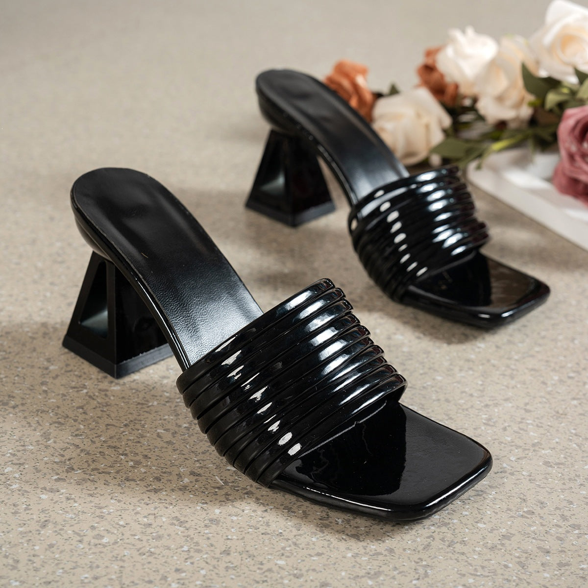Damen Chunky Absatzsandalen mit elegantem Riemen und modischem Design