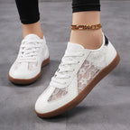 Damen Sneaker mit eleganter Spitze von