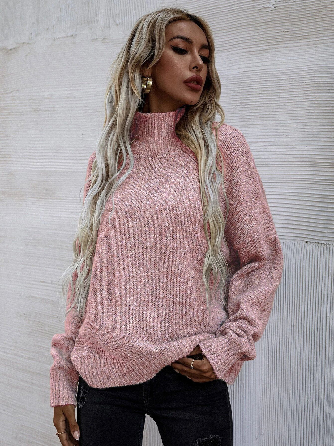 Damen Grobstrickpullover mit hohen Kragen und lässiger Passform R&B