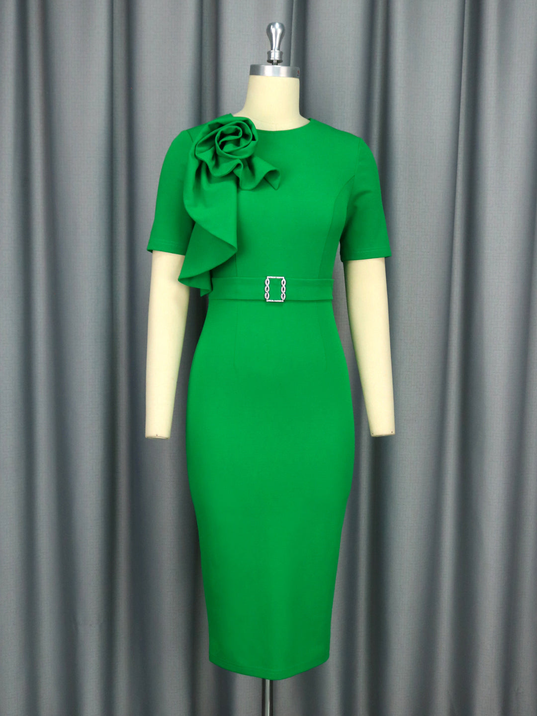 Damen figurbetontes Kleid mit floralem Rüschendetail und Taillengürtel R&B