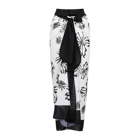 Damen Bikiniset mit besonderem Blumendekor und langem Wickelrock R&B