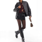 Damen Kunstlederjacke mit lässigem Schnitt und praktischen Reißverschlusstaschen R&B