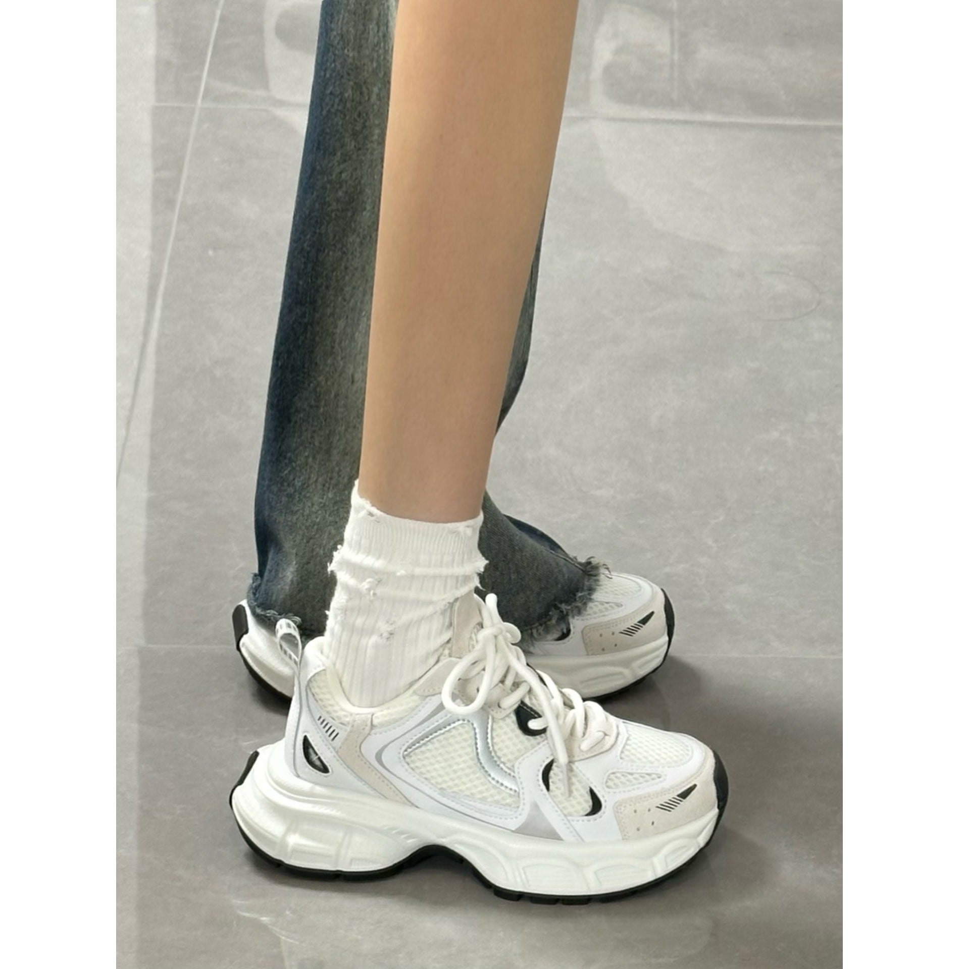 Damen Sportliche Sneakers mit atmungsaktiver Mesh-Oberfläche und dämpfender Sohle R&B