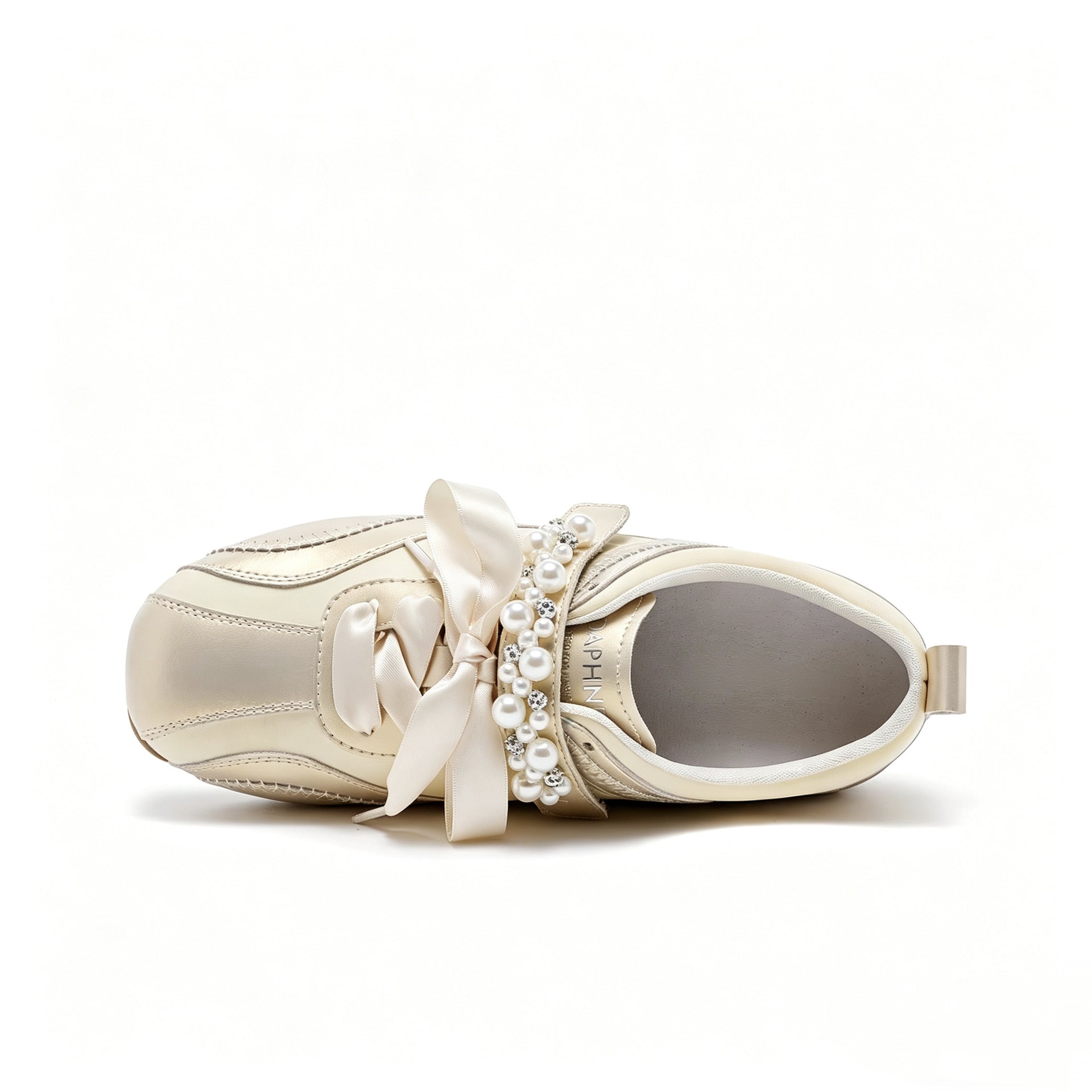 Damen flache Sneakers mit eleganter Perlenschmuck-Applikation R&B