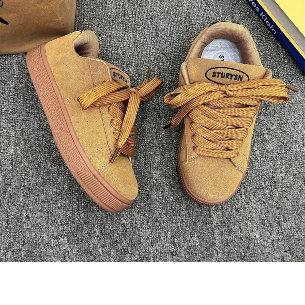 Damen modische Sneaker mit luxuriösem Veloursleder und komfortabler Dämpfung
