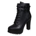 Damen Stiefeletten mit modischem Riemen und robustem Profilsohle R&B