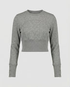 Stylisches figurbetontes Damen Langarmshirt mit Rundhalsausschnitt in modernem Grau