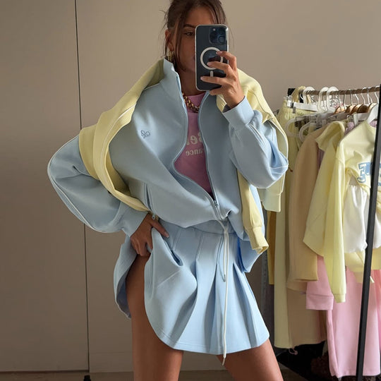 Damen trendige Sport-Loungewear mit komfortablem Oversize-Jacke und Mini-Skirt R&B