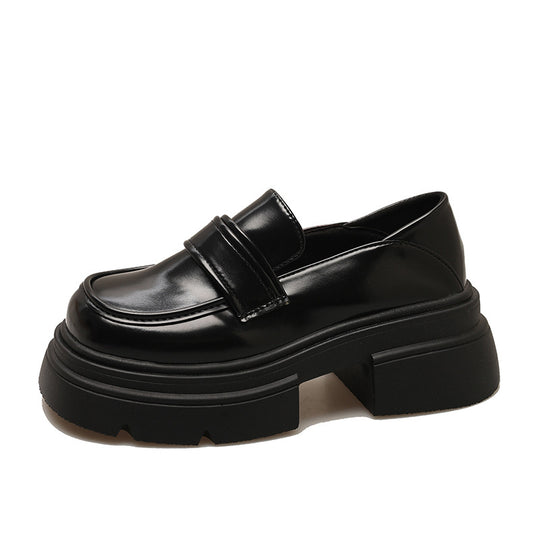Damen Plateau-Lederschuhe mit modischem Detail und robuster Sohle R&B