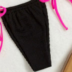 Damen Triangel-Bikini mit raffinierten Schnürdetails