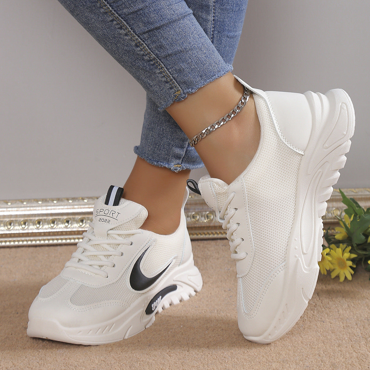 Damen Sportliche Sneakers mit atmungsaktiver Mesh-Oberfläche und stabiler Laufsohle R&B