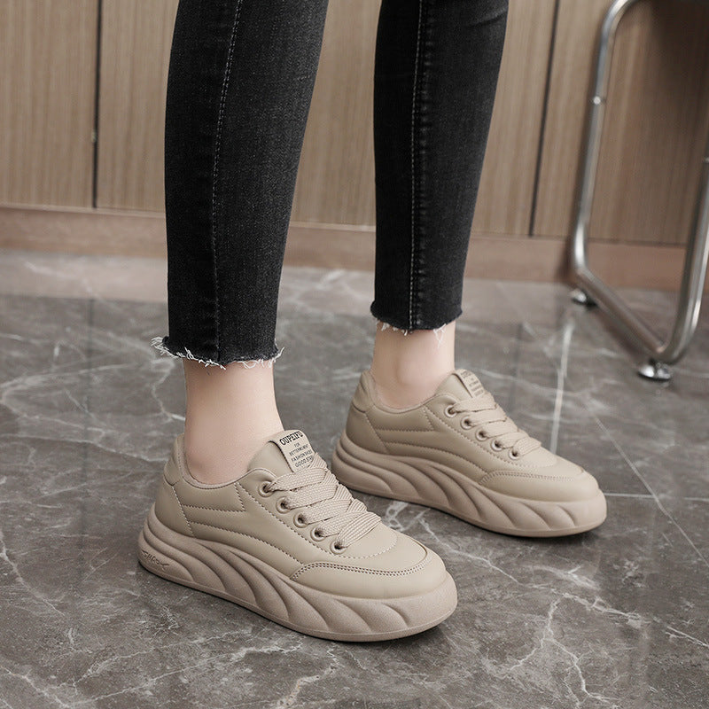 Damen modische Plateausneakers mit ergonomischer Dämpfung und atmungsaktiver Oberflächenstruktur R&B