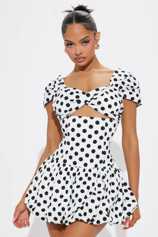 Damen Kurzärmeliges Cocktailkleid mit Puffärmeln und Freizeitausschnitt R&B
