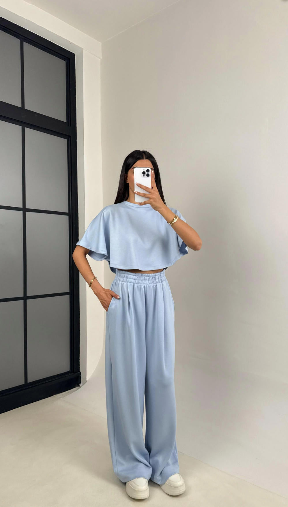 Damen Lässiges Freizeit-Set mit cropped Oberteil und weiten Hosen R&B