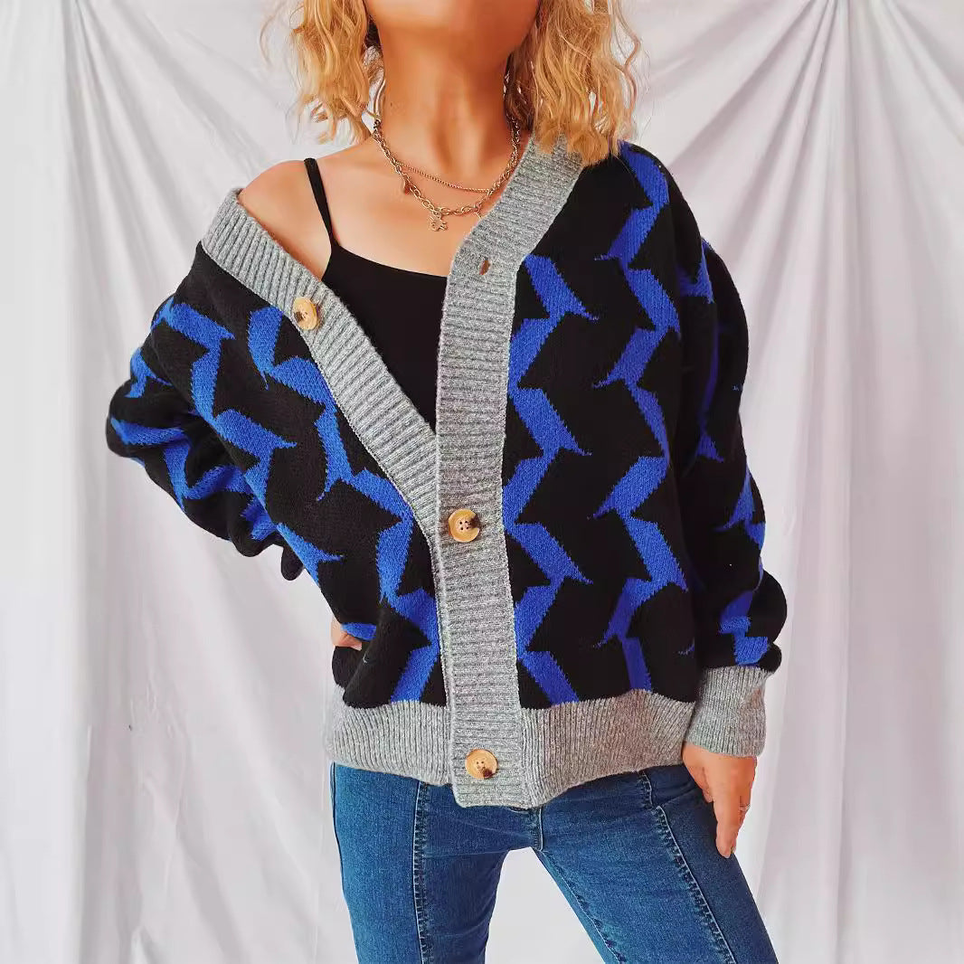 Damen Grobstrickjacke mit grafischem Muster und hochwertigen Knopfdetails R&B