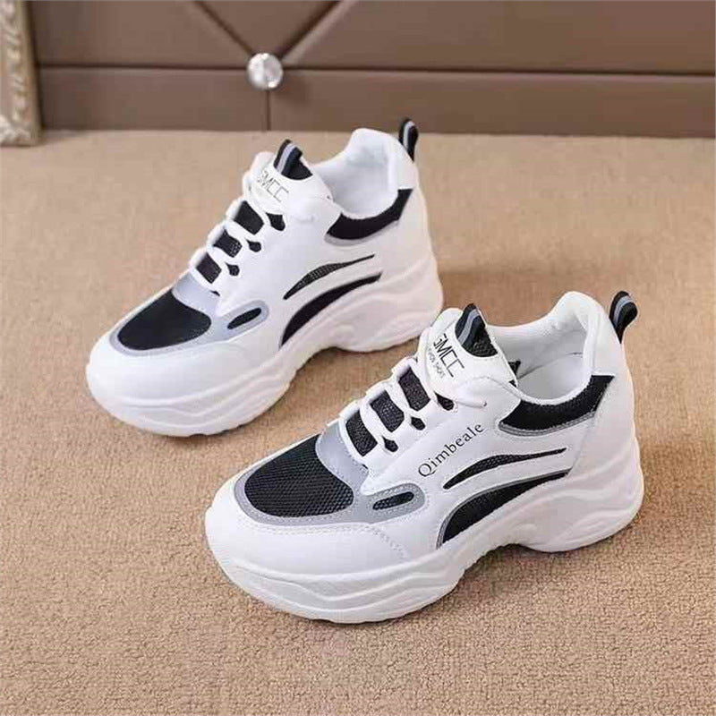 Damen Sportliche Sneakers mit dämpfender Laufsohle und atmungsaktiven Mesh-Einsätzen R&B