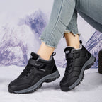 Damen Winter-Wanderschuhe mit isolierender Fütterung und rutschfester Sohle