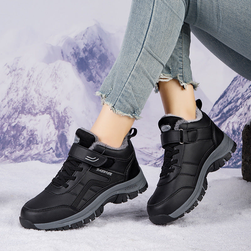 Damen Winter-Wanderschuhe mit isolierender Fütterung und rutschfester Sohle