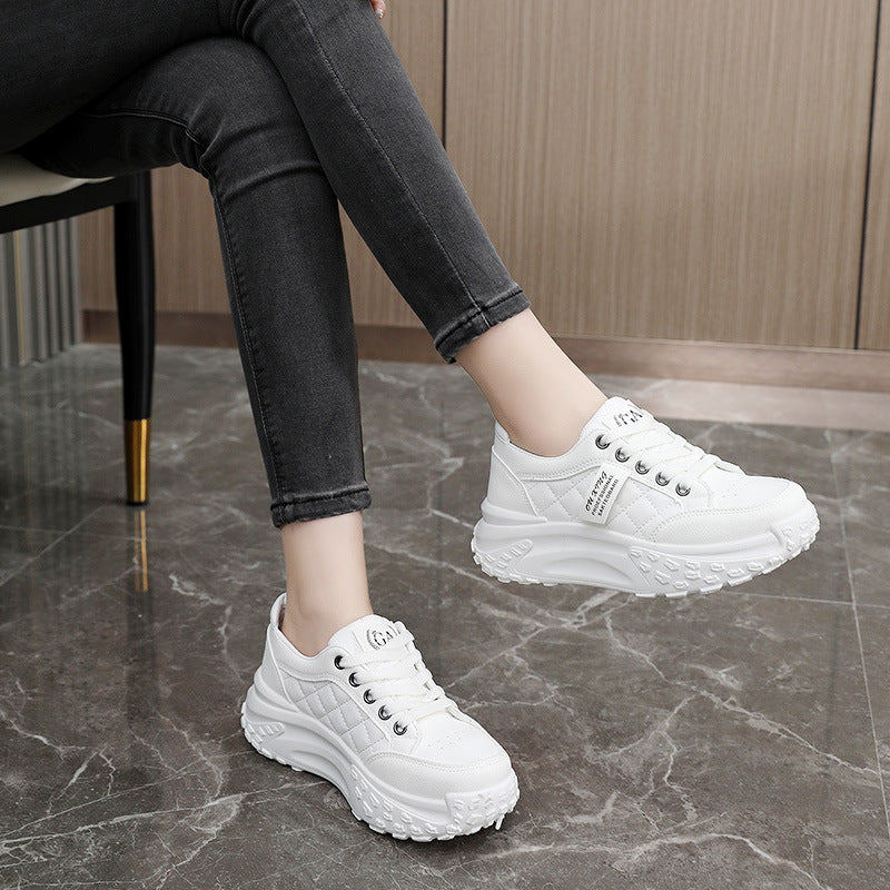 Damen modische Sneakers mit verstärktem Sohlenprofil und gepolsterter Innensohle R&B