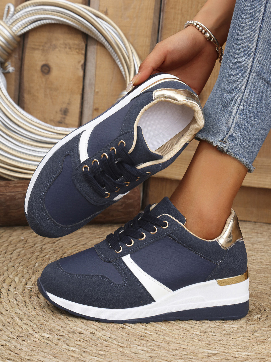 Damen modische Sneakers mit atmungsaktivem Obermaterial und gepolstertem Fußbett R&B