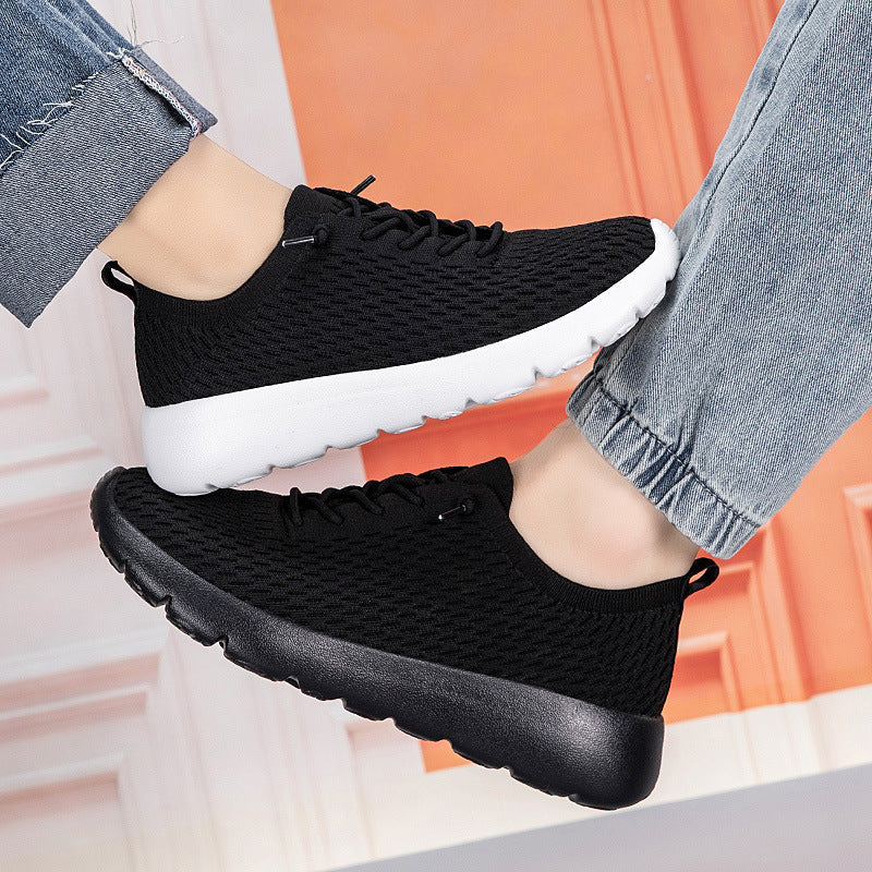Unisex nan leichtgewichtiger Strick-Slip-On mit konturiertem Komfortfußbett und stoßabsorbierender Wellenlaufsohle R&B