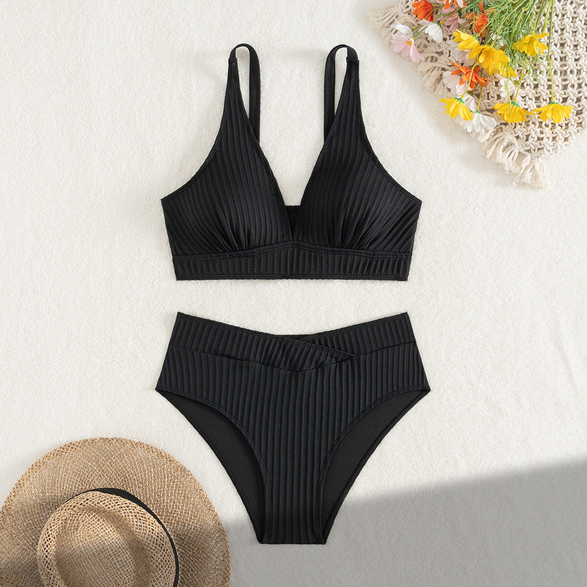 Damen Komfortabler Bikini mit raffinierten Rippendetails R&B
