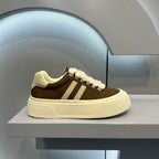 Damen Sneakers mit hohem Plateau und weicher Obermaterialkombination R&B