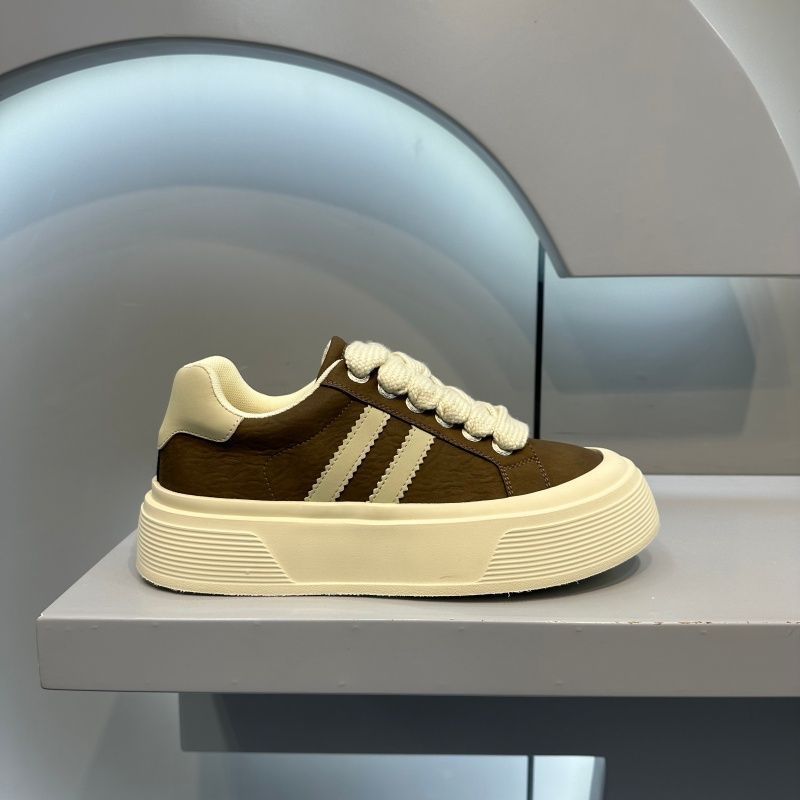 Damen Sneakers mit hohem Plateau und weicher Obermaterialkombination R&B