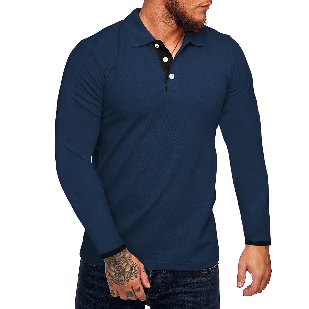 Herren Langarm-Polohemd mit kontrastierenden Knopfdetails