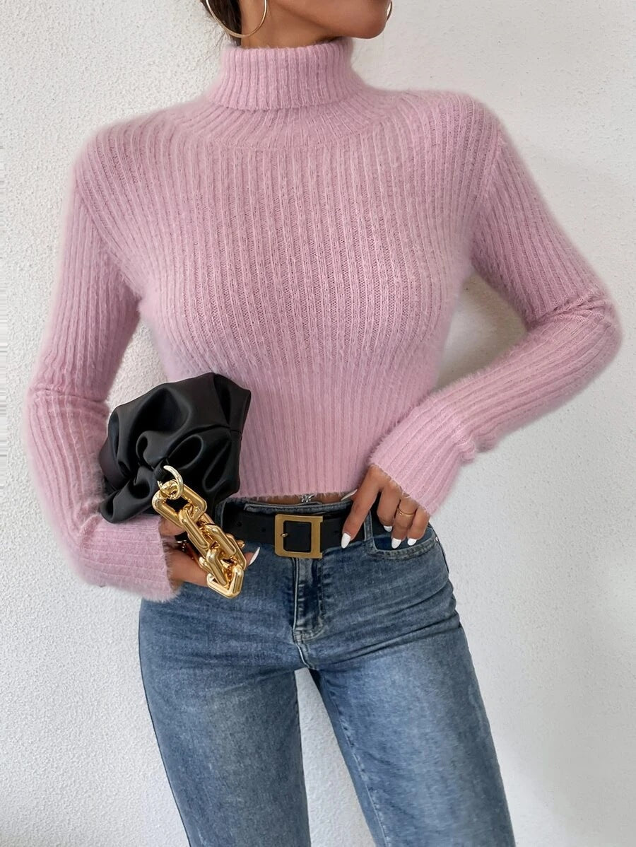 Damen Feinstrickpullover mit Stehkragen und modernem Rippdesign