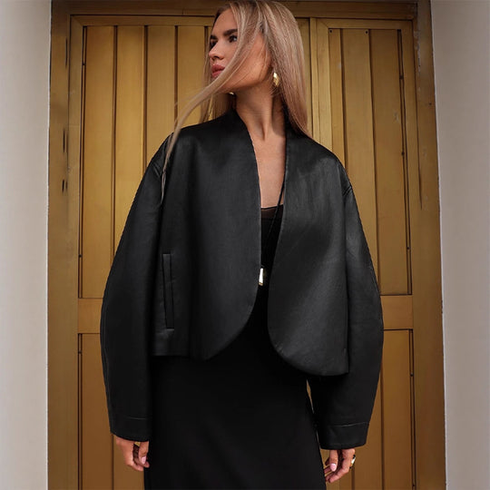 Damen moderne cropped Jacke mit oversized Schnitt R&B