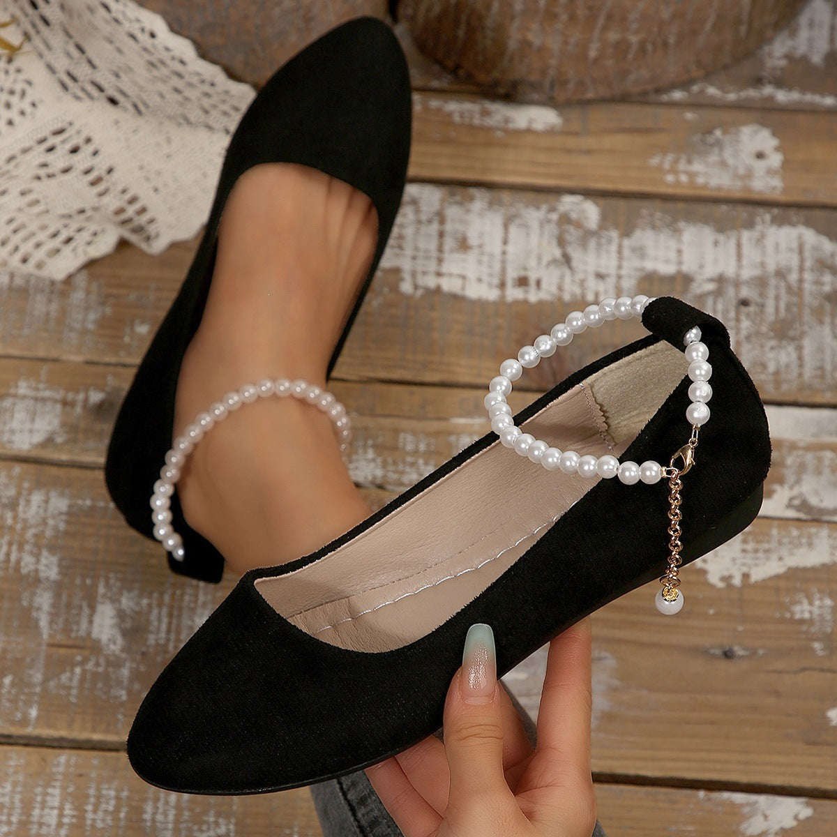 Damen Elegante und bequeme Ballerinas mit Perlenschmuck R&B