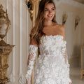 Damen Elegantes Hochzeitskleid mit floralen Details und transparenten Einsätzen R&B