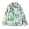 Damen gesteppte Patchwork-Jacke mit bunten Blumenmustern und praktischen Taschen