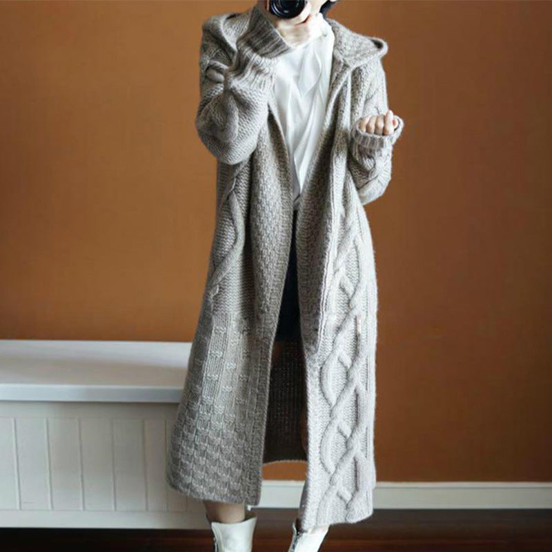 Damen Strickmantel mit Kapuze und strukturiertem Zopfdesign R&B