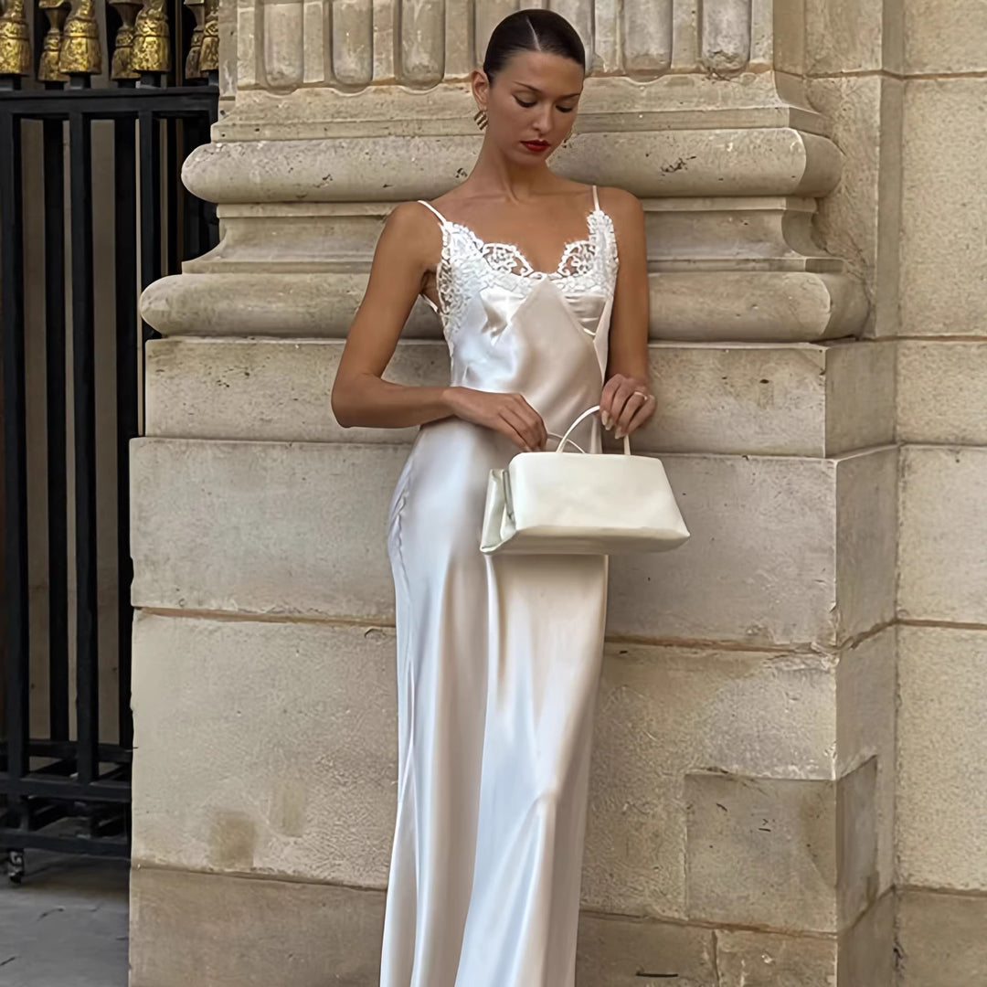 Damen elegantes Satin Maxikleid mit Spitzenbesatz und schmalem Trägerdesign R&B