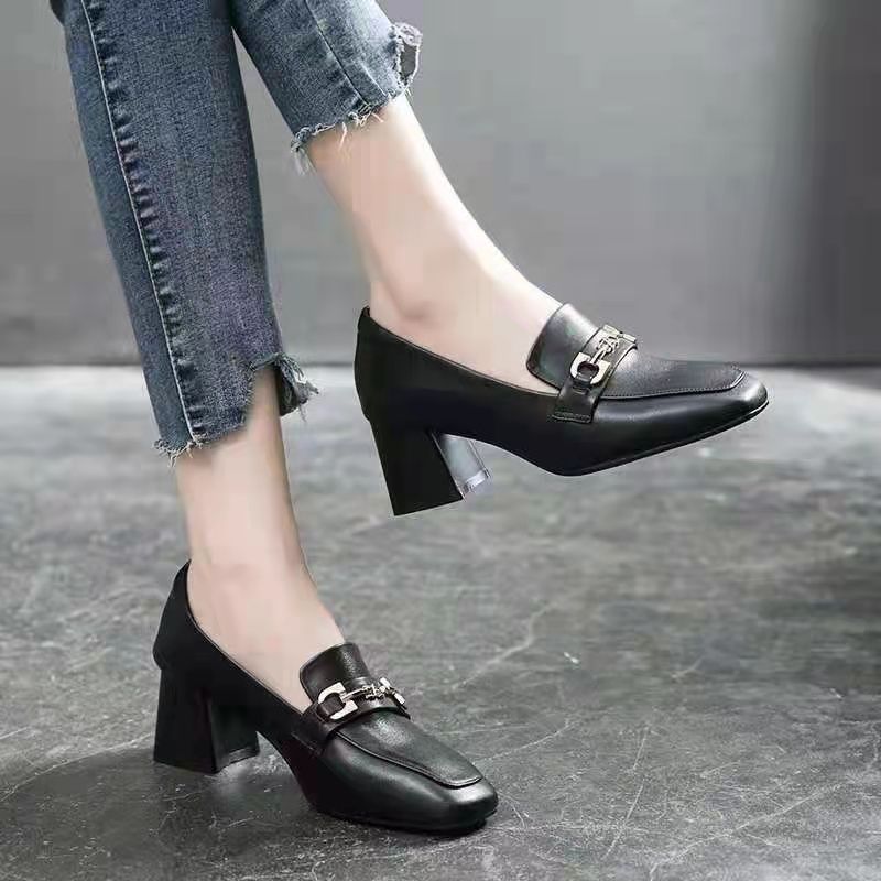 Damen moderne Sling-Pumps mit schickem Quadratverschluss und komfortablem Blockabsatz R&B