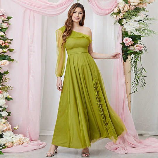 Damen Elegantes Maxikleid mit asymmetrischem Ausschnitt und fransierten Details R&B