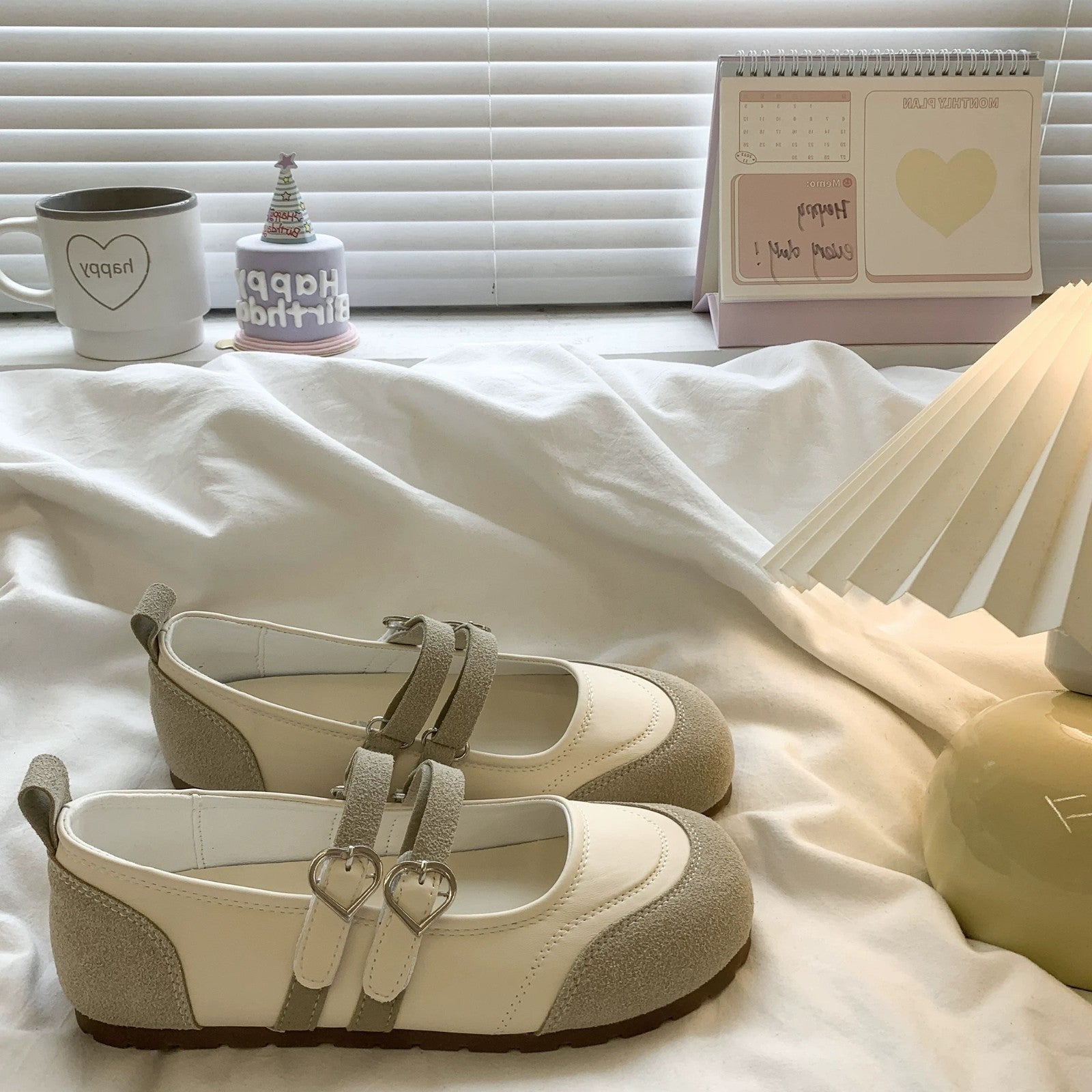 Damen Elegante und gemütliche Slip-On Schuhe mit doppeltem Riemen