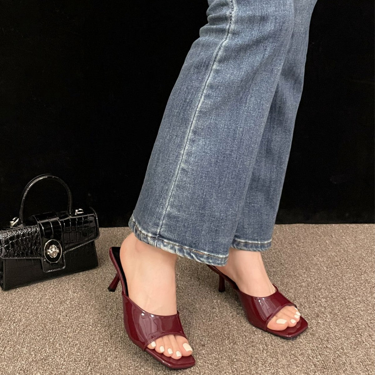 Damen Chic Offene Mules mit quadratischer Zehenpartie und elegantem Absatz R&B
