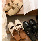 Damen offene Mules mit modischem Riemen und eleganter Perforation R&B