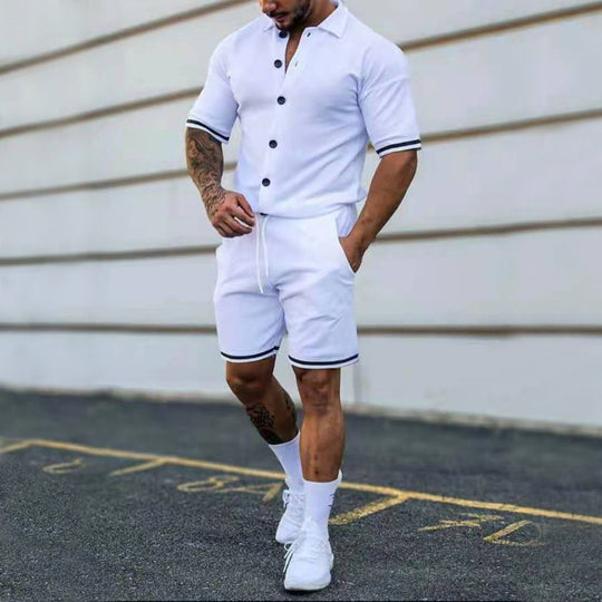 Herren Freizeit-Set mit modernem Kurzarm-Hemd und Short Heidi-Mode